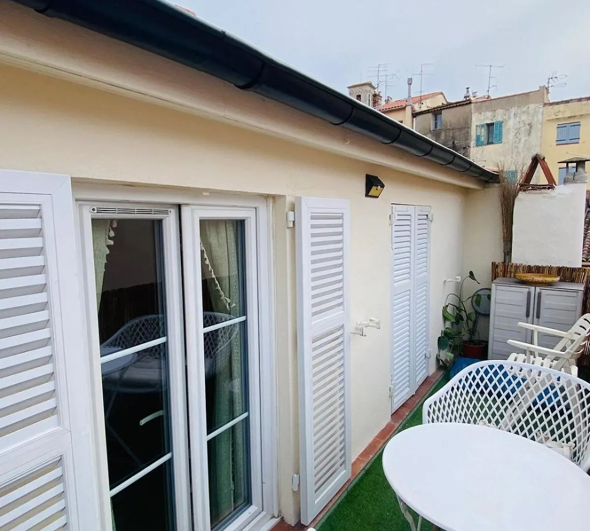 La Casa Dei Colori Apartment Cannes 0*,